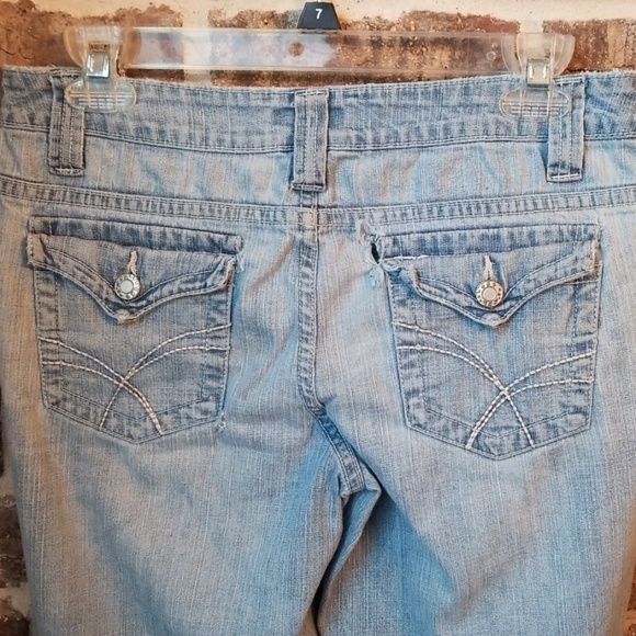 💥❤SO wear it declare it Distressed Jeans - Picture 6 of 8